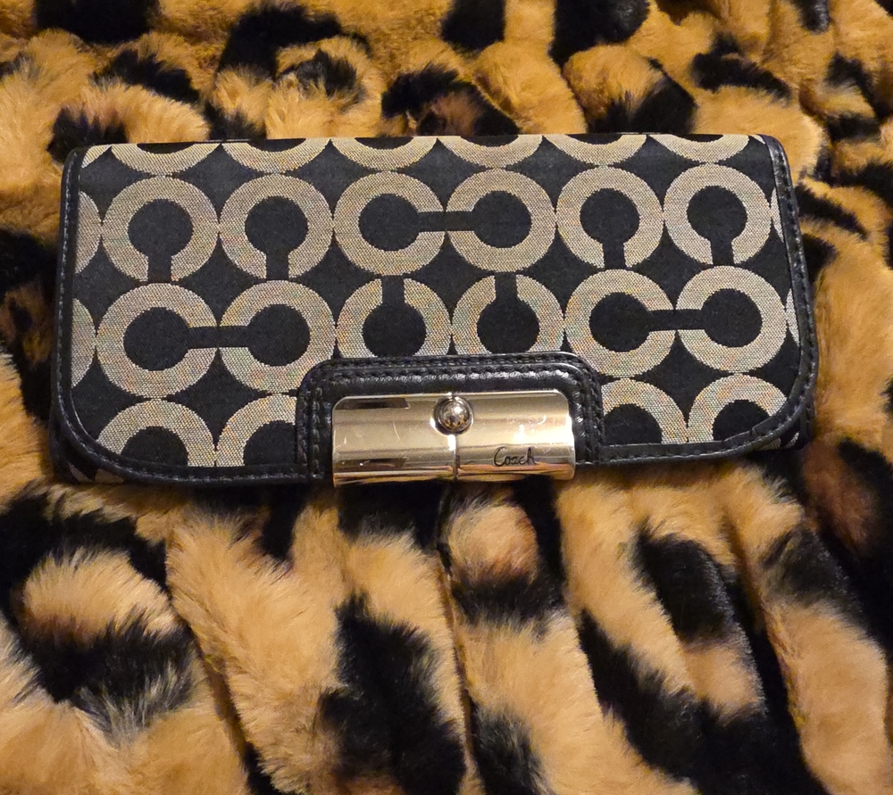 Coach Black and Tan Signature Clutch Wallet with Turn-Lock